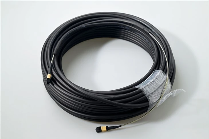Cordiau Patch Fiber MTP MPO Armored Cebl