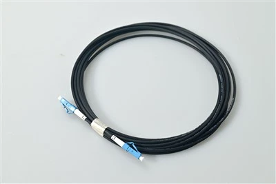 Cebl Patch Ffibr Singlemode Du LC UPC Simplex ar gyfer Cysylltiadau SFF Dwysedd Uchel-